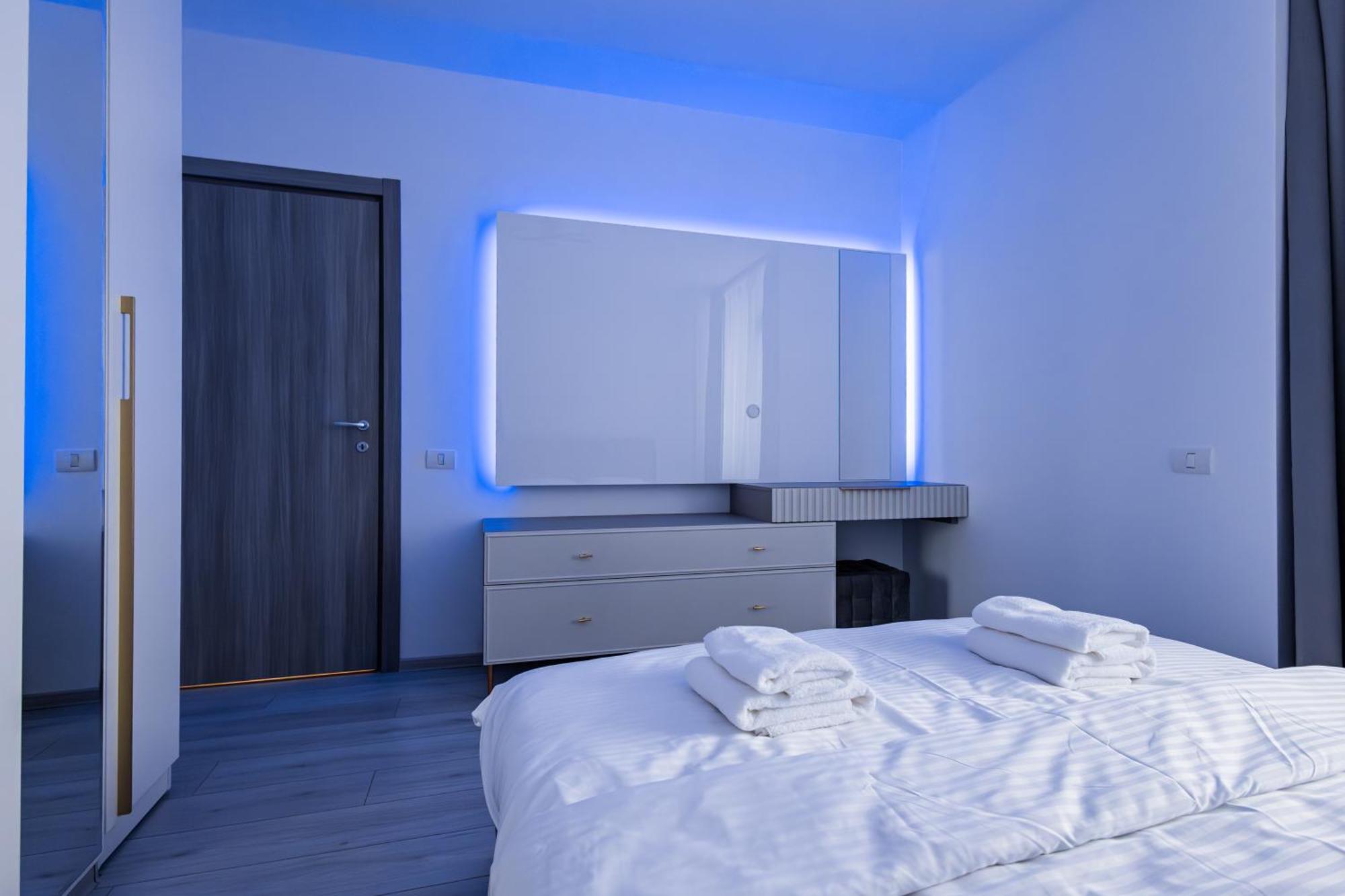 Maieru'S Xcity Tower 2 Timisoara Ngoại thất bức ảnh